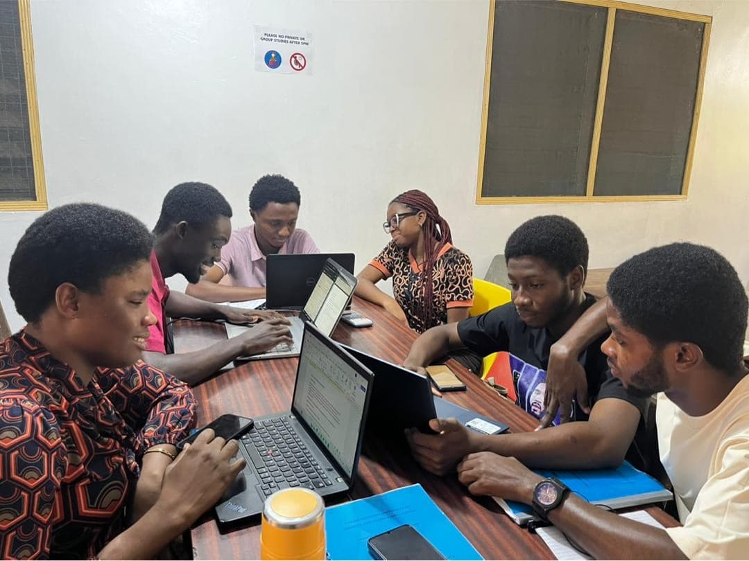 Photo by Martin Sanchez